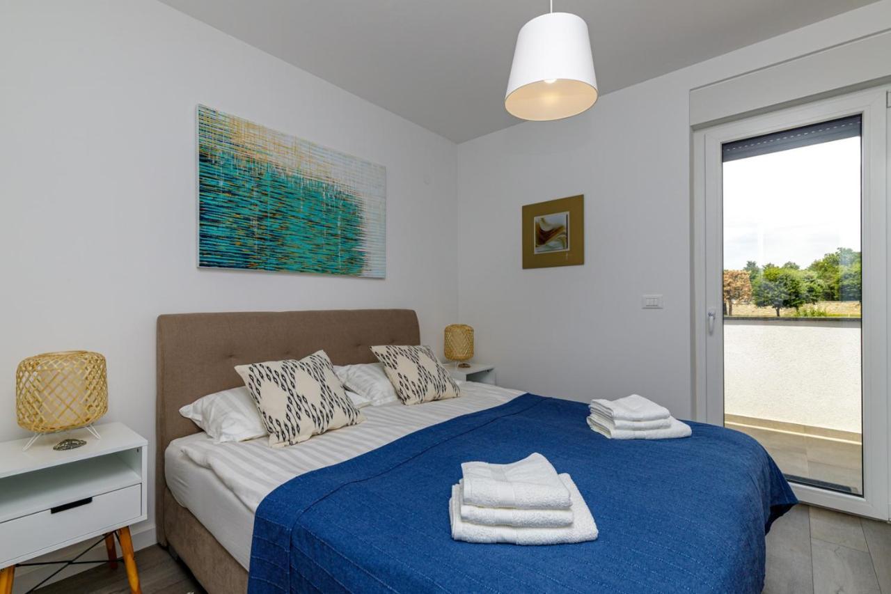 Sabena Apartment With Private Whirlpool Poreč Buitenkant foto