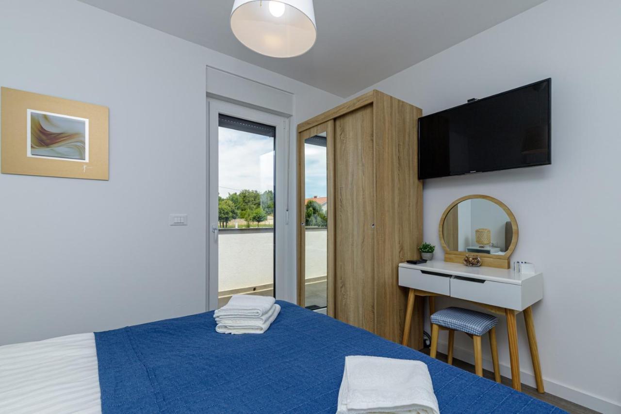 Sabena Apartment With Private Whirlpool Poreč Buitenkant foto