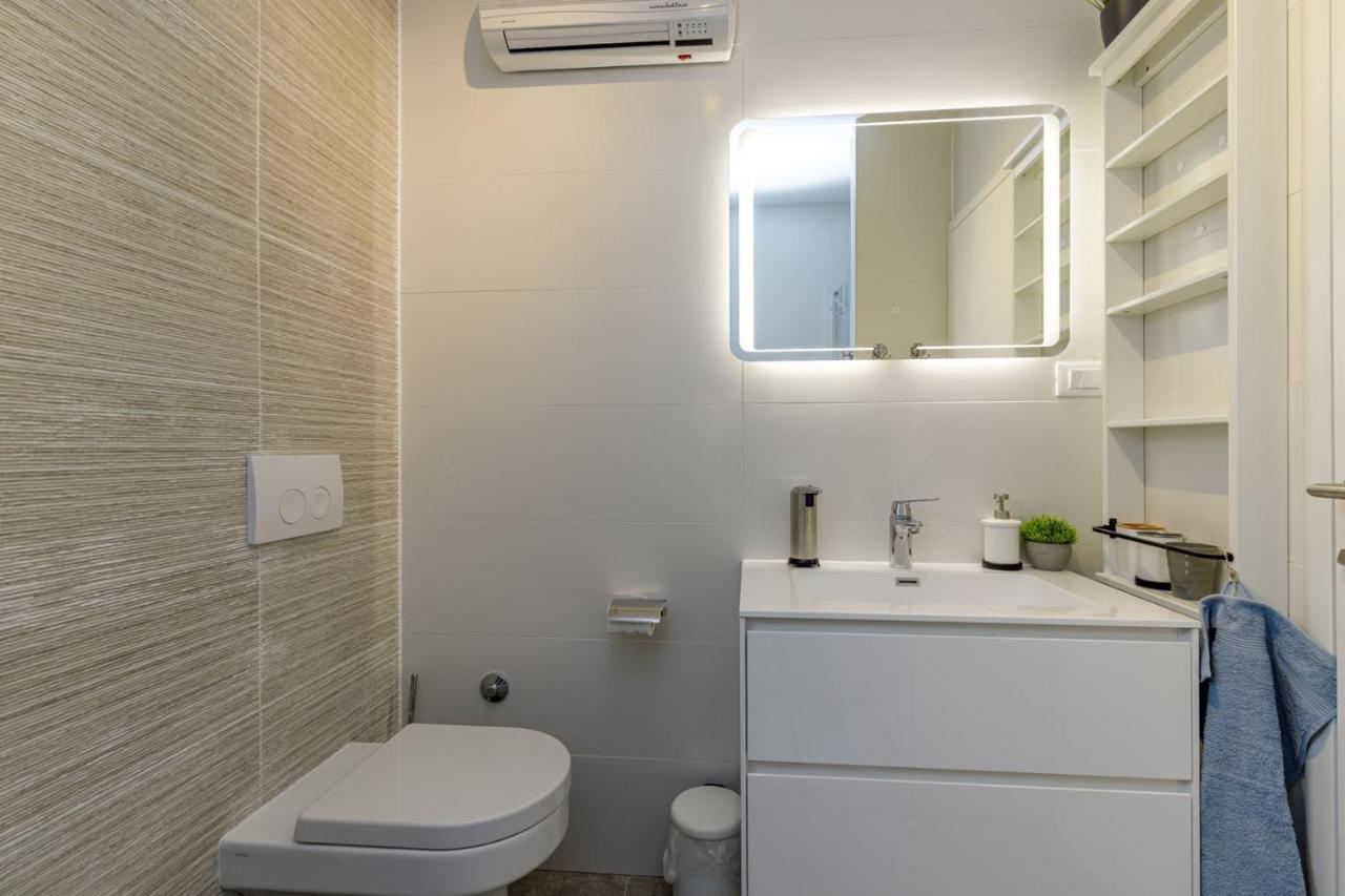 Sabena Apartment With Private Whirlpool Poreč Buitenkant foto